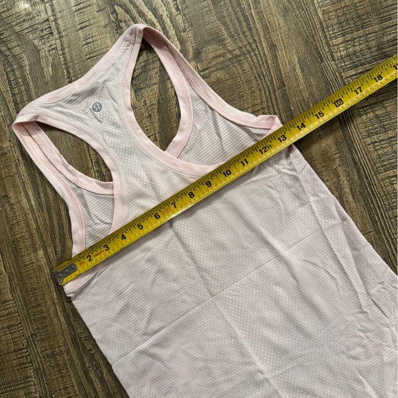 Lululemon Swiftly Tech Racerback Tank. - Picture 5 of 6